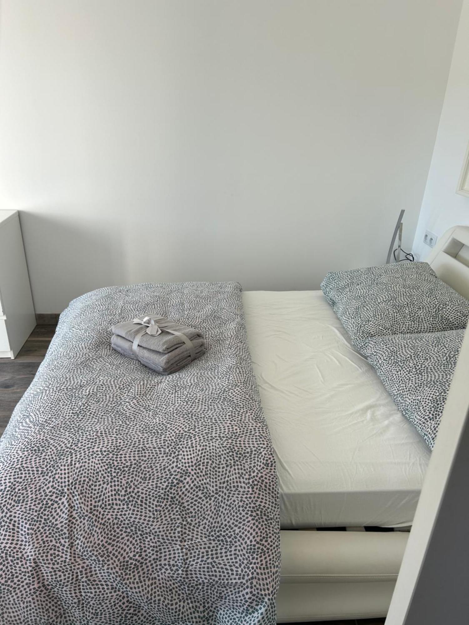 Belle Chambre Privee Avec Le Jardin Privatif Et Le Jacuzzi Кавалере-сюр-Мер Екстериор снимка